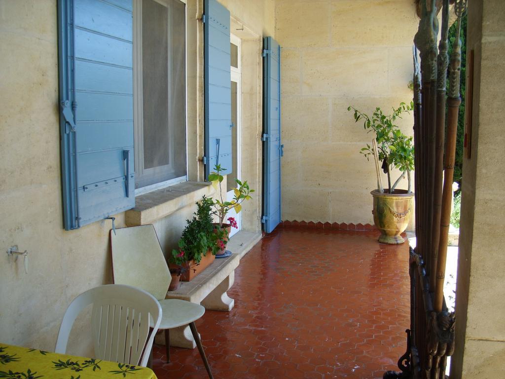 Mas des collines Bed and Breakfast Fontvieille Exterior foto